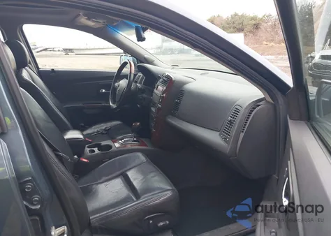 2006 Cadillac Cts Standard from USA, damaged, VIN 1G6DP577760121701